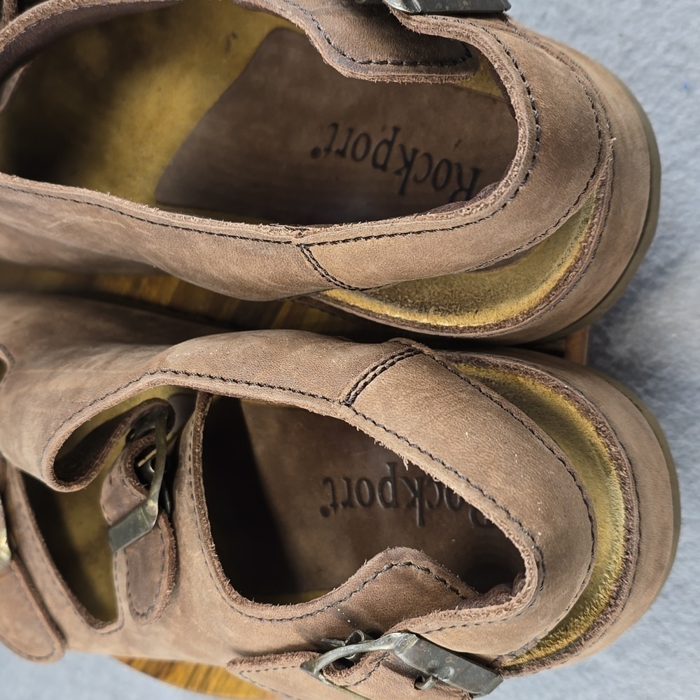 Rockport sandals men's size eleven in great used shape. - Picture 6 of 7